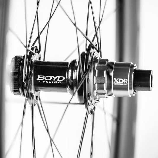 Wheels Boyd Cycling Boyd Cycling Trailblazer Wheel Rear 29 / 622 Holes: 28 12mm TA 148mm Disc Shimano Micro Spline Light Gray