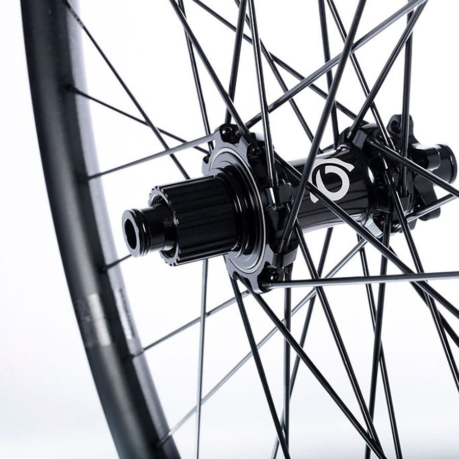 Industry Nine Hydra 2 Enduro Wheel Rear 29'' / 622 Holes: 32 12mm TA 148mm Disc IS 6-bolt SRAM XD
