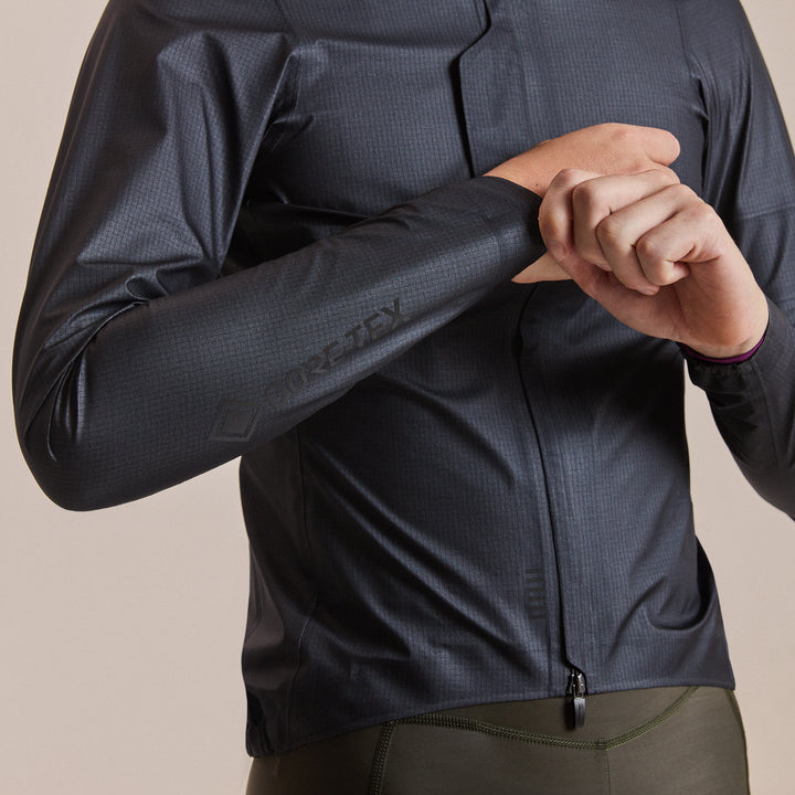 Rapha Women's Pro Team Gore-Tex LW Rain Jacket II (Black/Black) - Dragonspine Cycling
