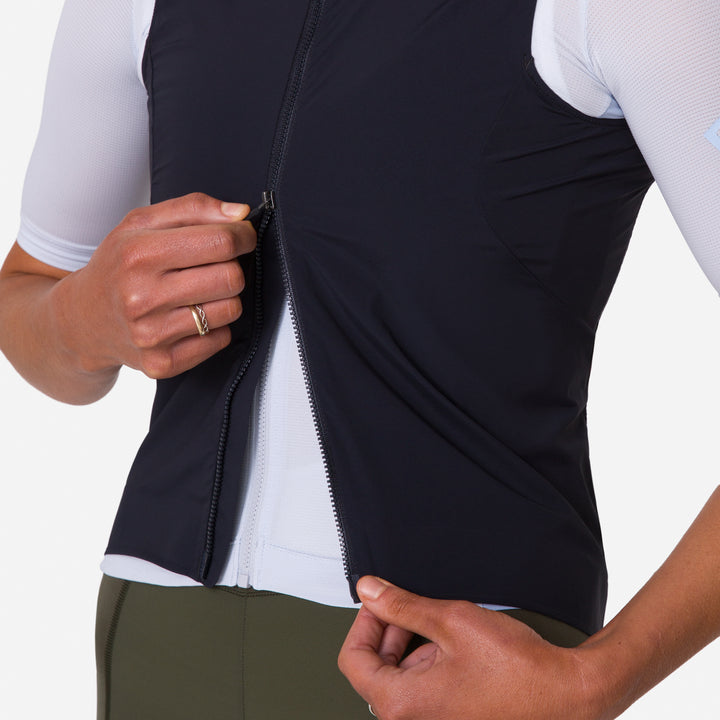 Rapha Women's Pro Team Gilet II (Black/Silver) - Dragonspine Cycling
