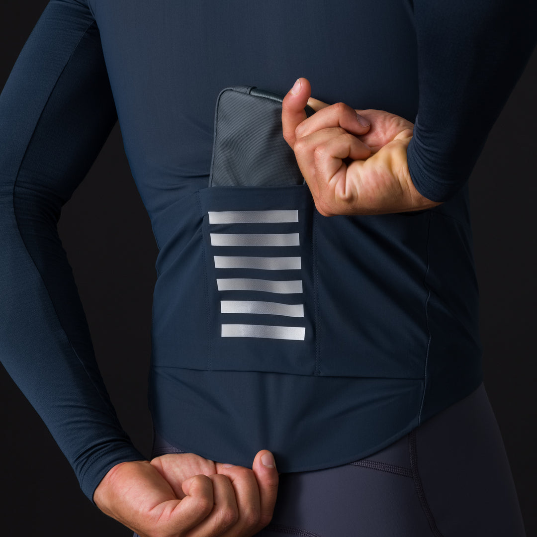 Rapha Men's Pro Team Shadow Gilet (Carbon/Silver Reflective) - Dragonspine Cycling