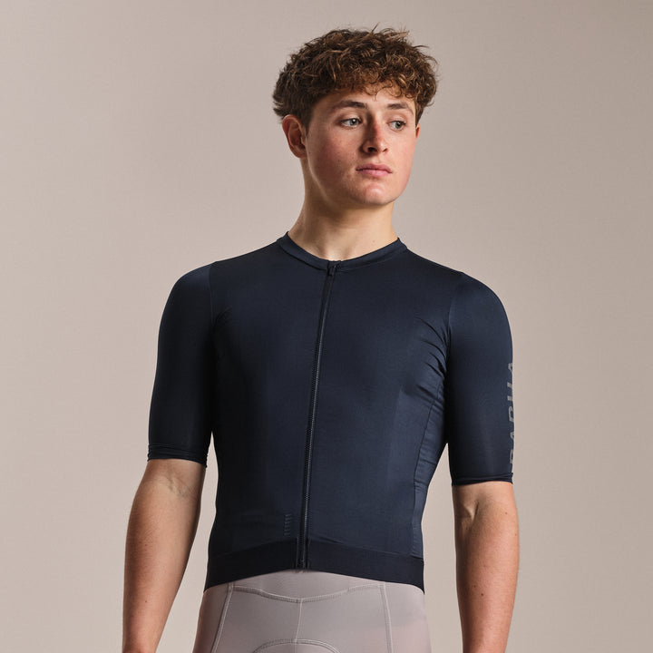 Rapha Men's Pro Team Training Jersey III (Carbon/Dark Grey) - Dragonspine Cycling