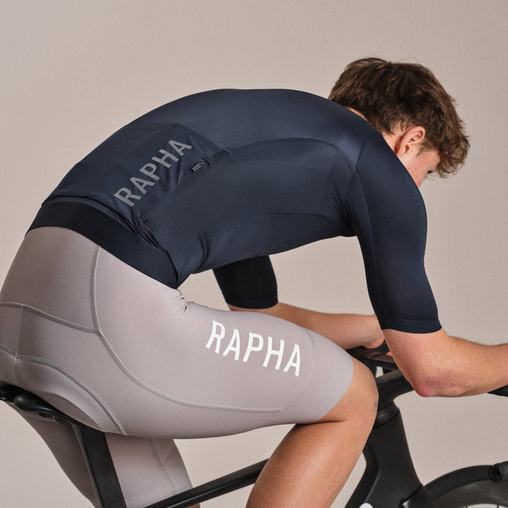 Rapha Men's Pro Team Training Jersey III (Carbon/Dark Grey) - Dragonspine Cycling