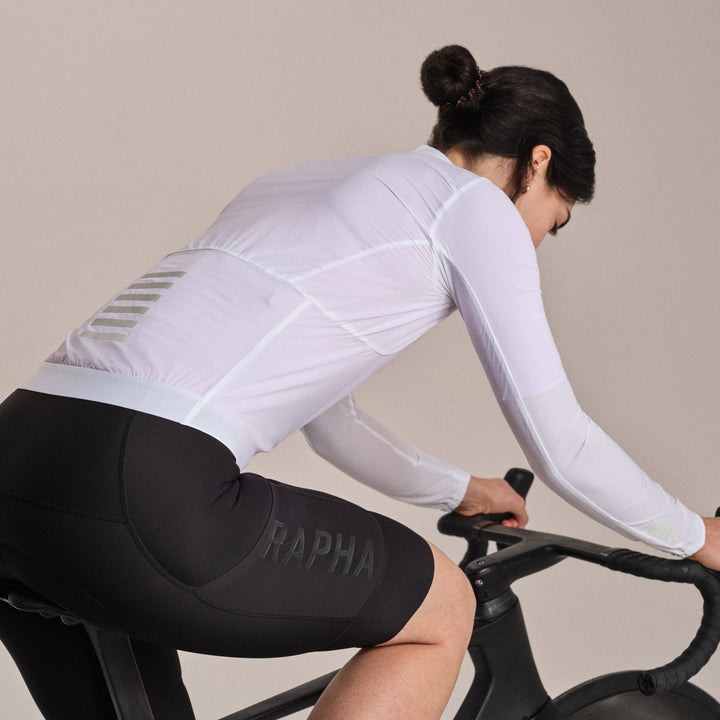 Rapha Women's Pro Team Lightweight Wind Jacket II (White/Silver) - Dragonspine Cycling