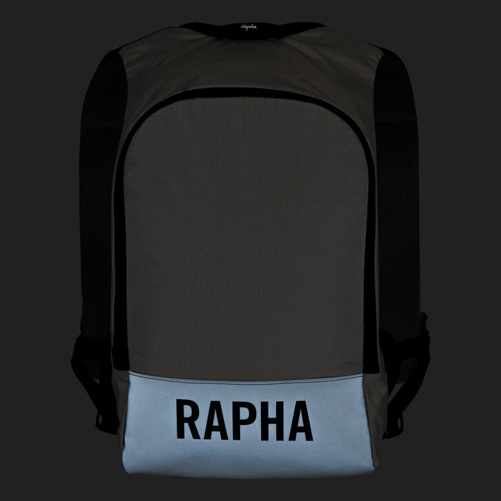 Rapha Pro Team Lightweight Backpack (Dove/Basic Black) - Dragonspine Cycling