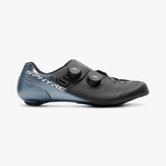 Black cycling shoe with 'S-Phyre' branding on a white background