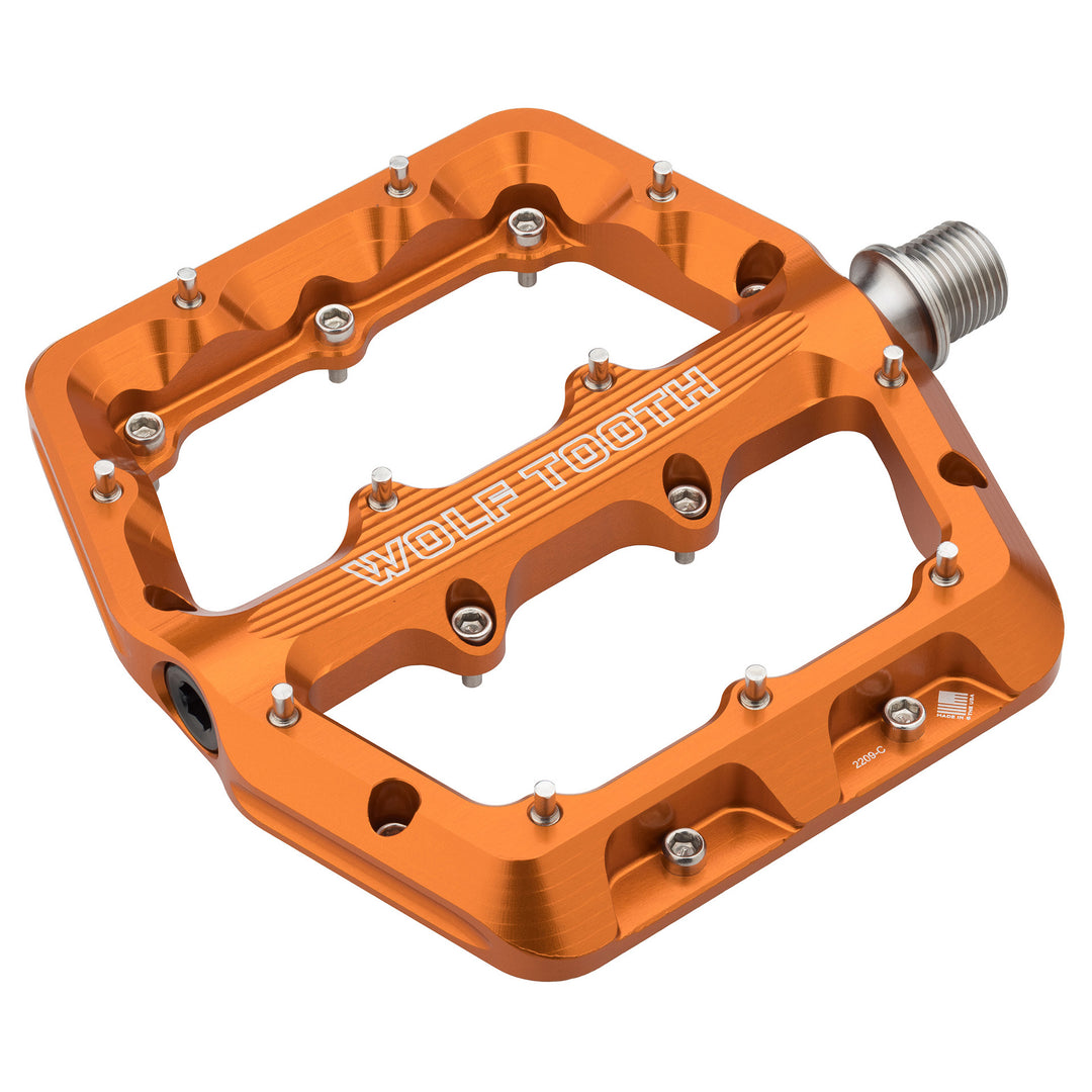 Pedals Wolf Tooth Wolf Tooth Waveform Pedals - Orange Large Chocolate
