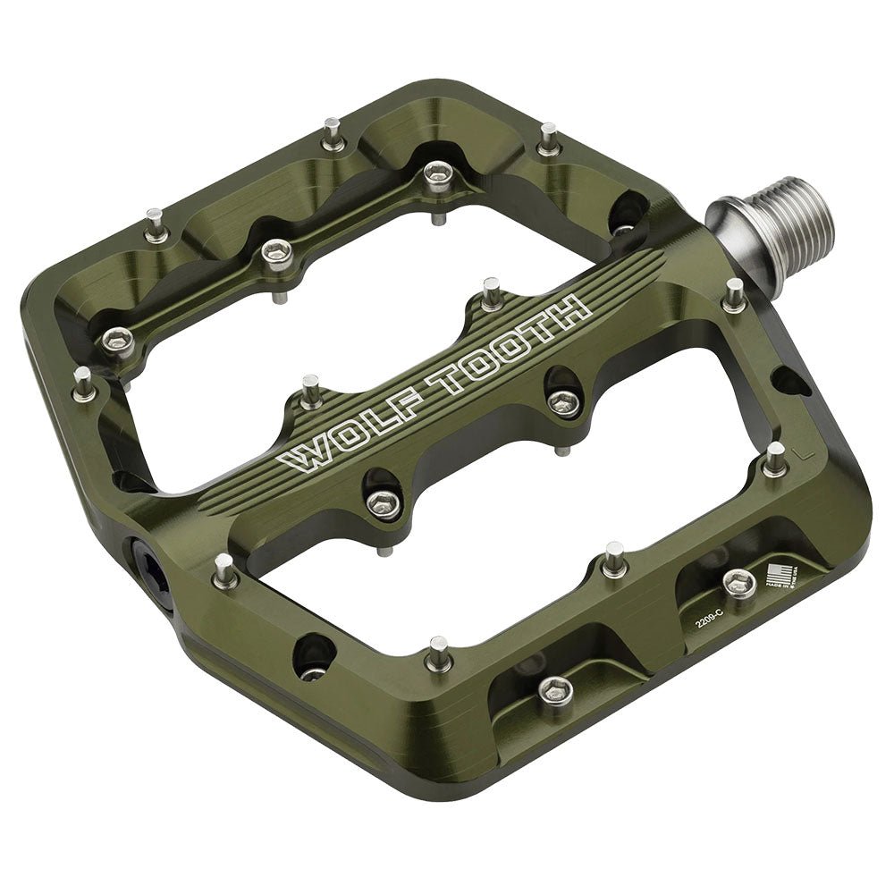 Pedals Wolf Tooth Wolf Tooth Waveform Pedals - Olive Large Dark Olive Green